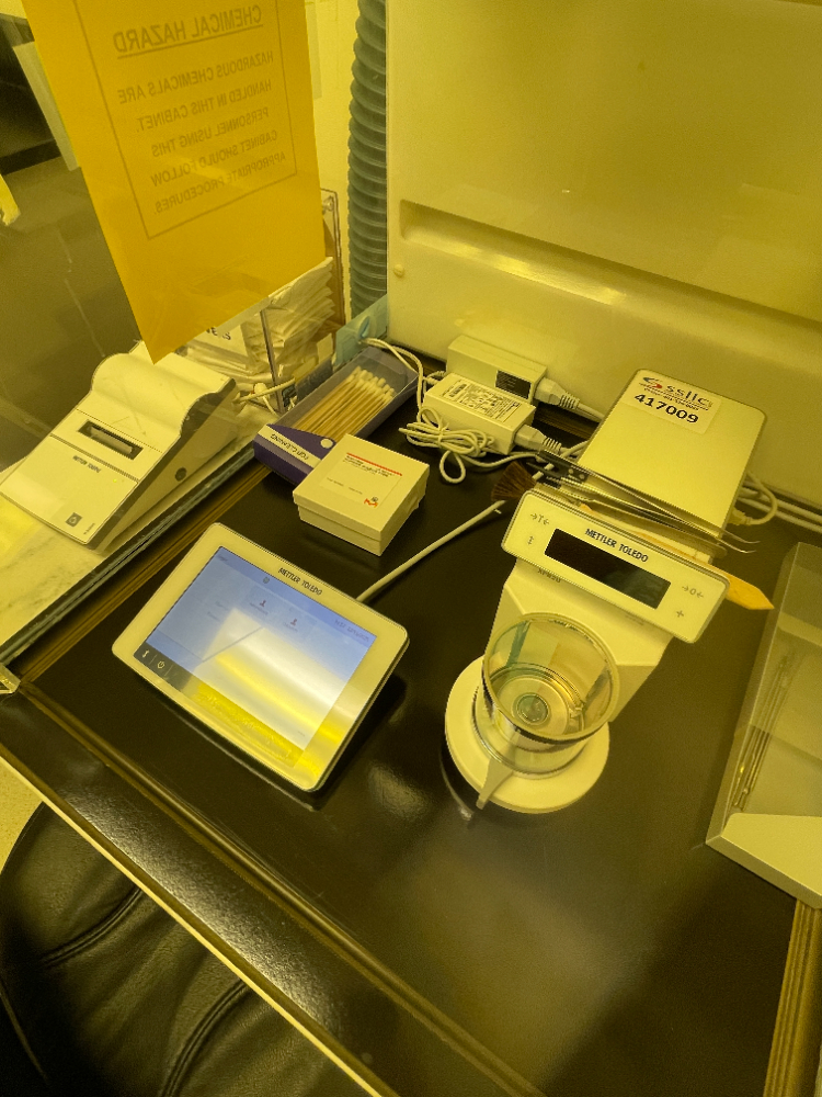 Image of Mettler Toledo XPR Analytical Balance System with Dust Hood and Printer